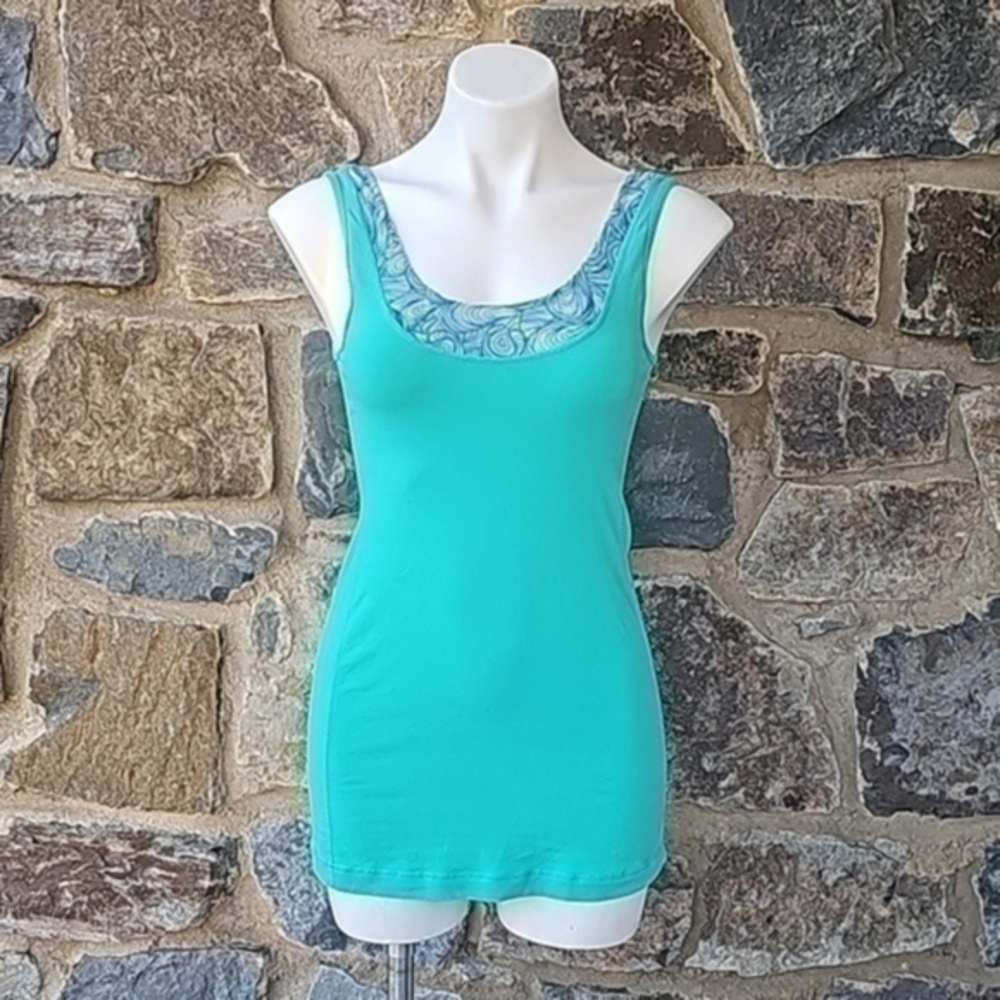 Lululemon Tank Top Aqua Green Mesh DetailWomens Sz 6
